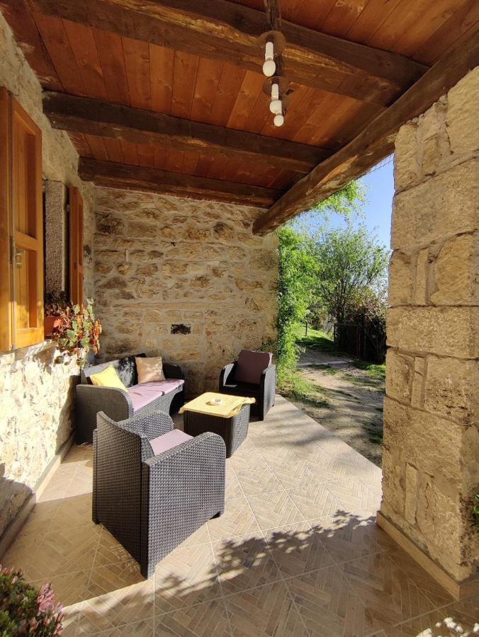 B&B Casale Giovannozzi Асколи Пичено Екстериор снимка